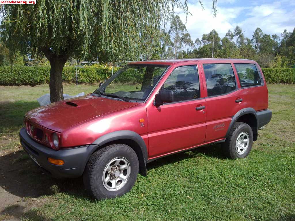 Se vende motor nissan terrano #5