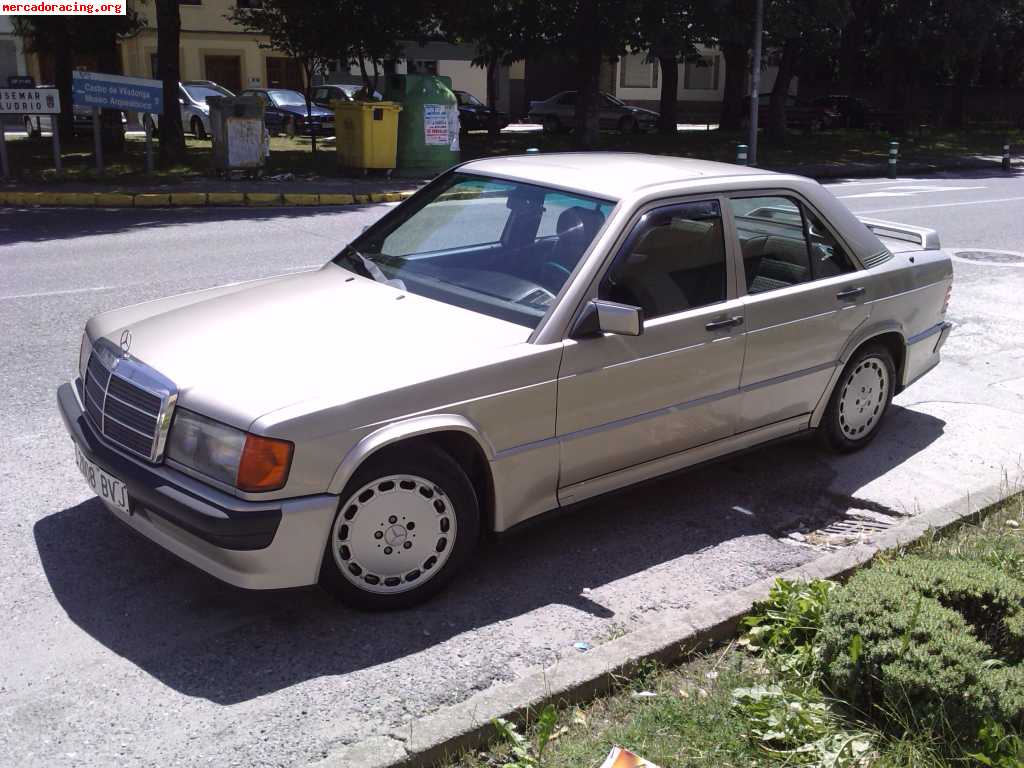 Mercedes 190 race 07 #5