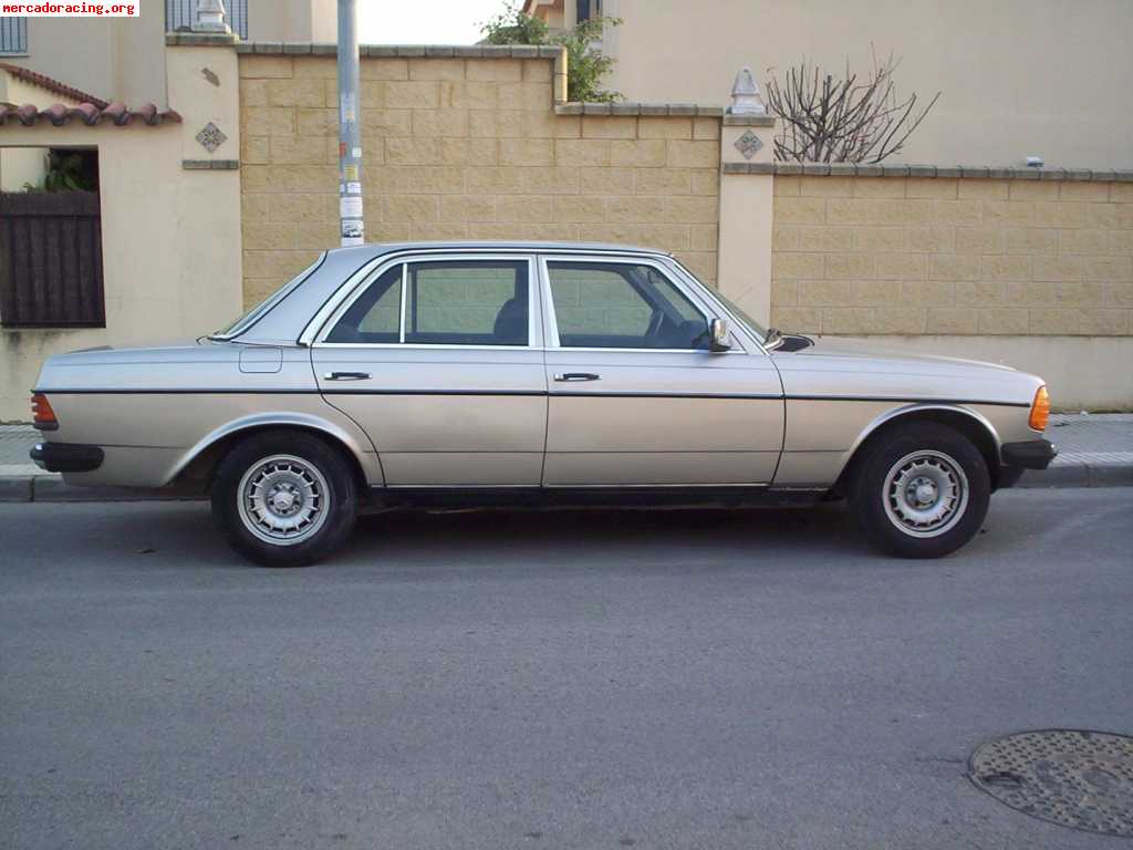 82 300D mercedes