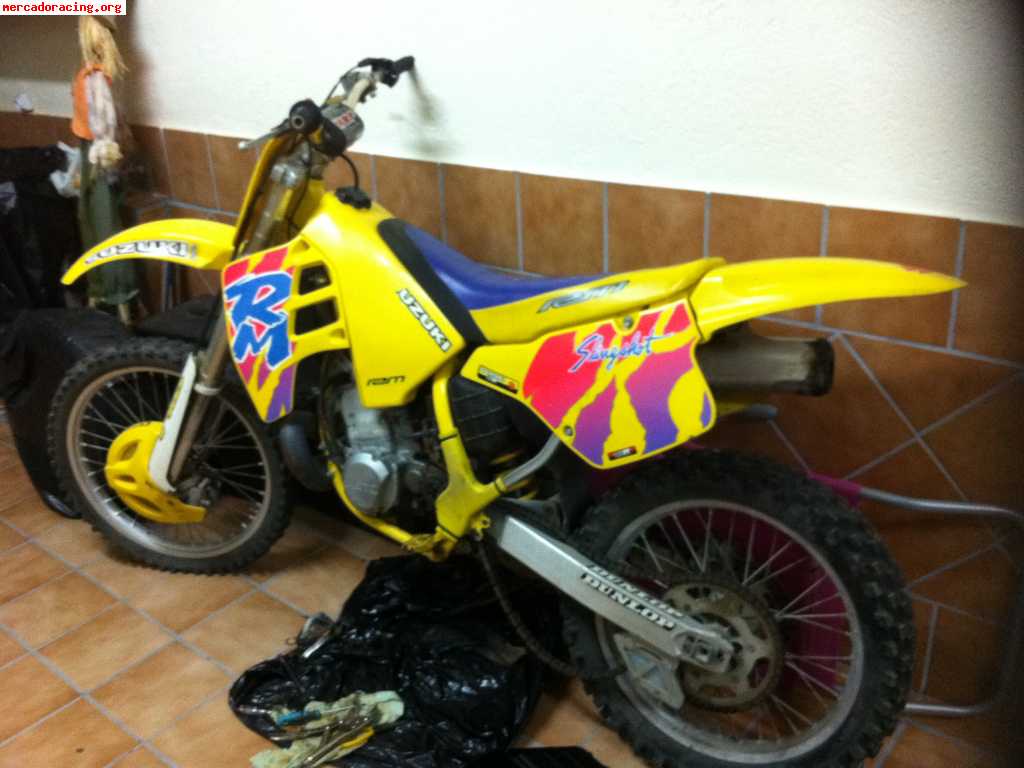 suzuki-rm-250-1000-euros