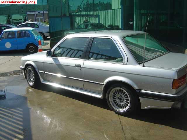 Bmw E30 323i