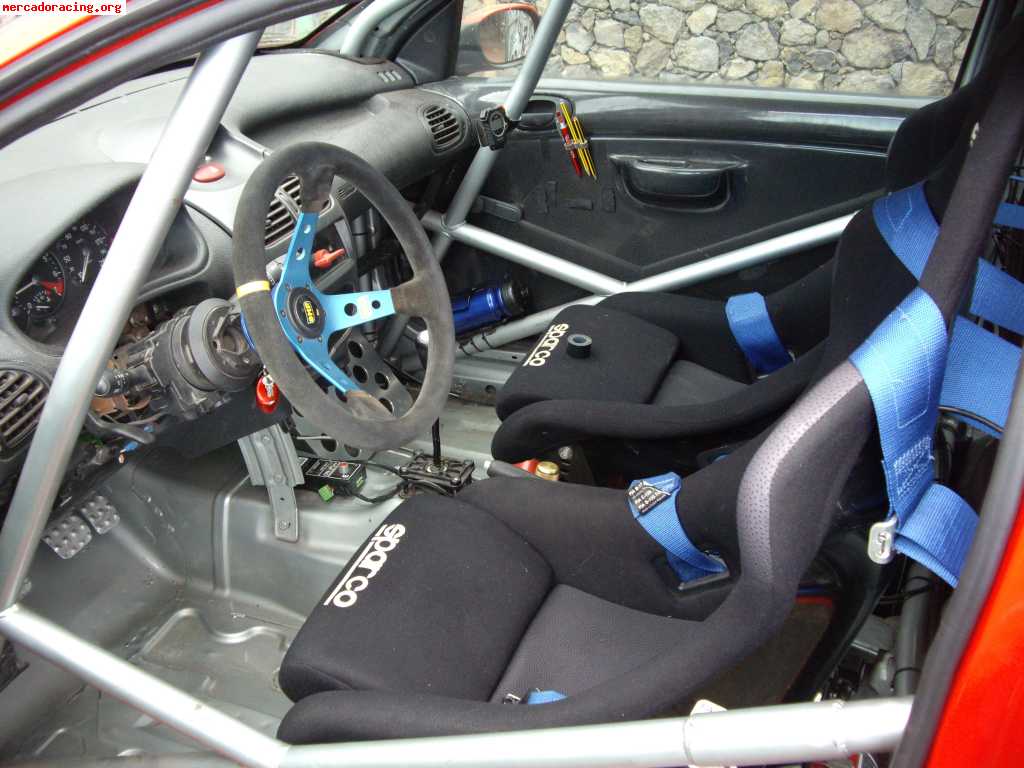 Peugeot 206 салон