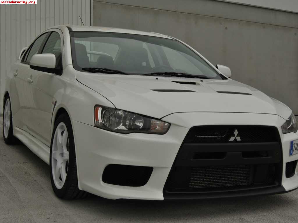 Mitsubishi Evo X RS