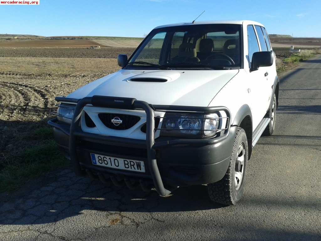 Подлокотник для nissan terrano