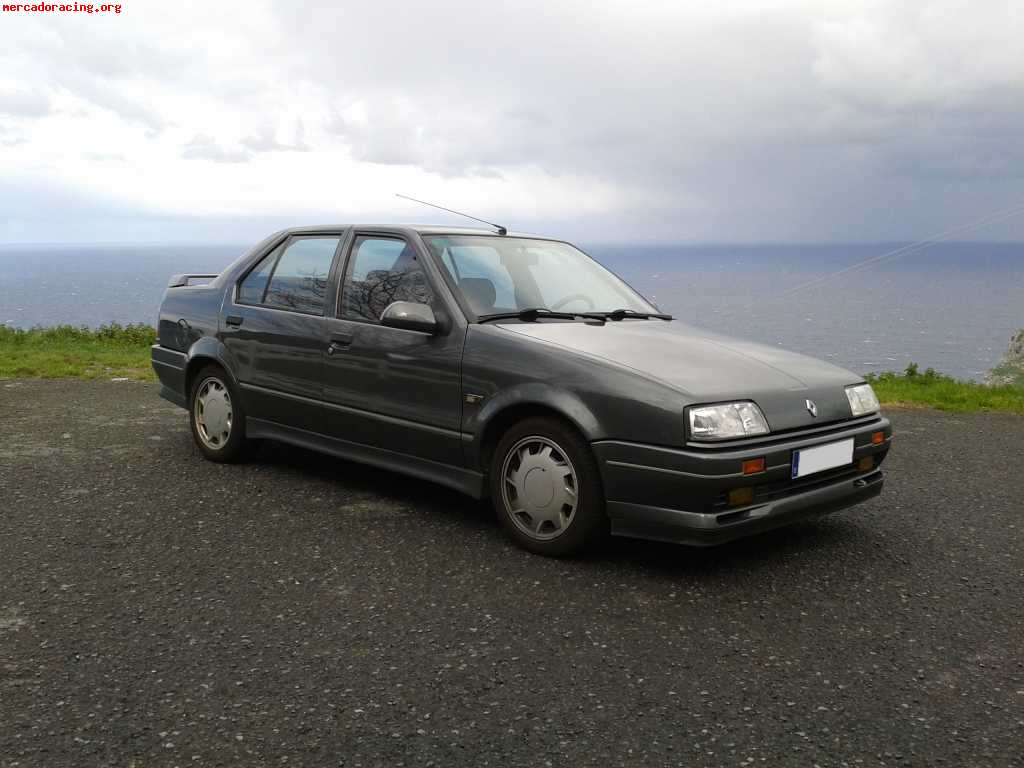 Renault 19 тахометр