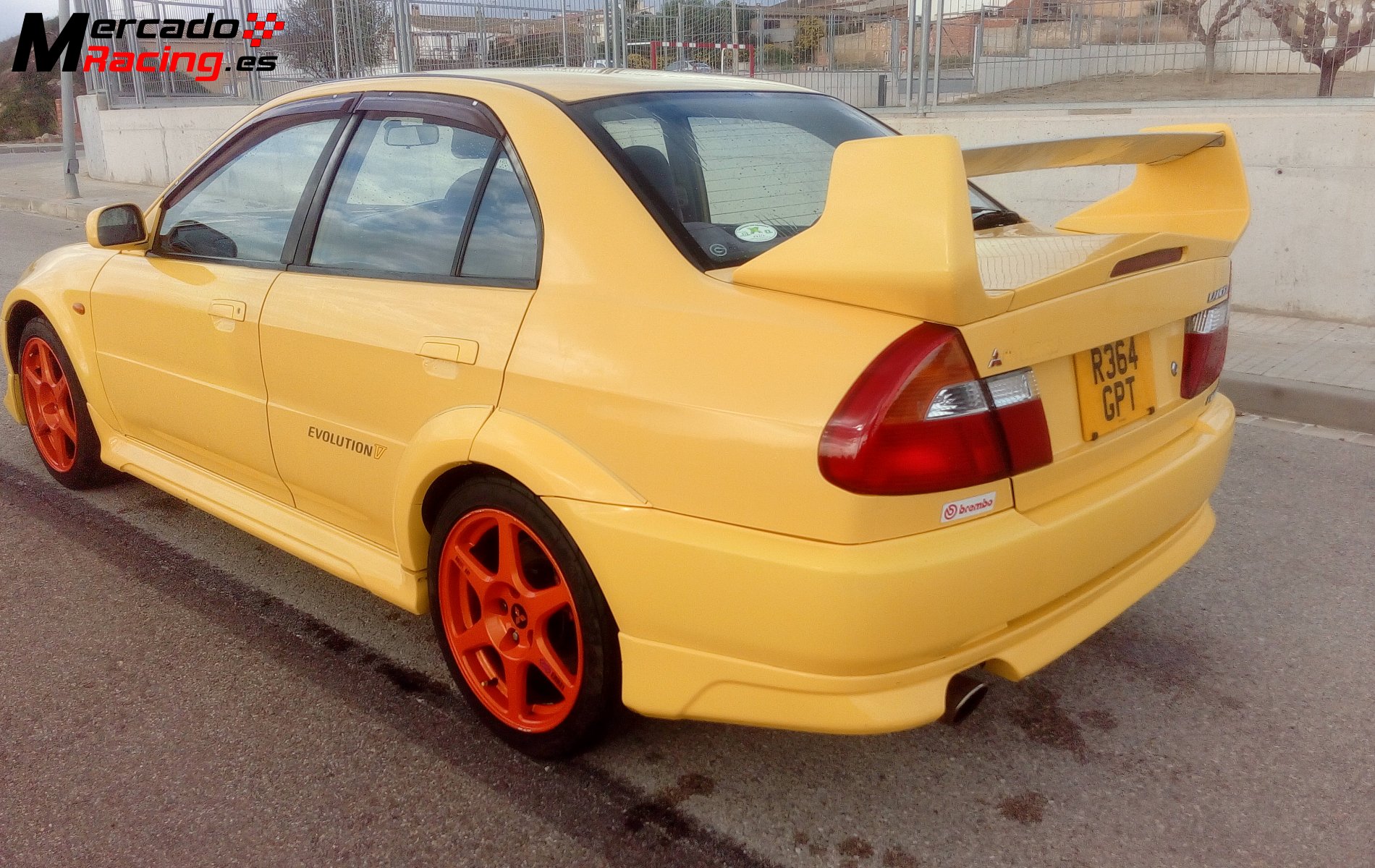 Mitsubishi evo 5