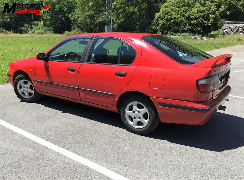 Nissan primera si