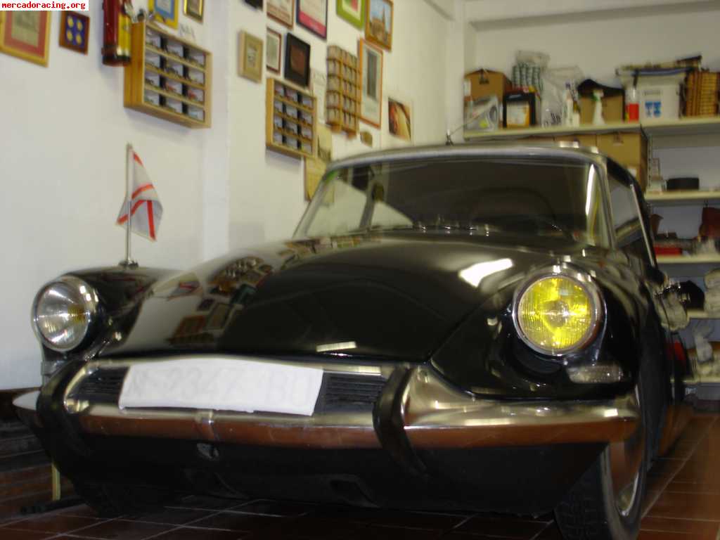 se vende Citroen DS 19 tiburon año 1964