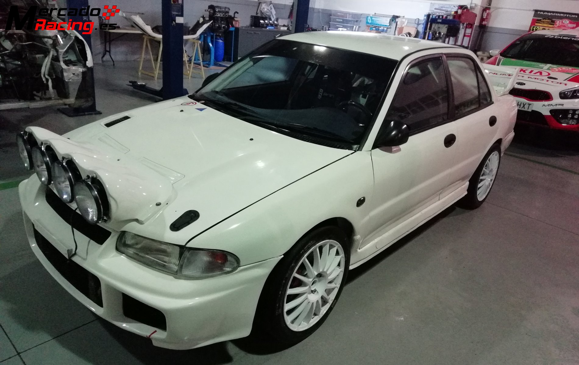 Mitsubishi lancer evo 3