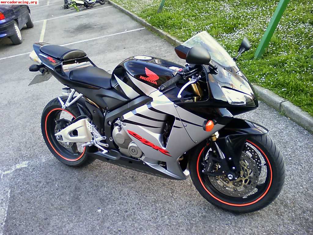 Спортбайк хонда cbr 600