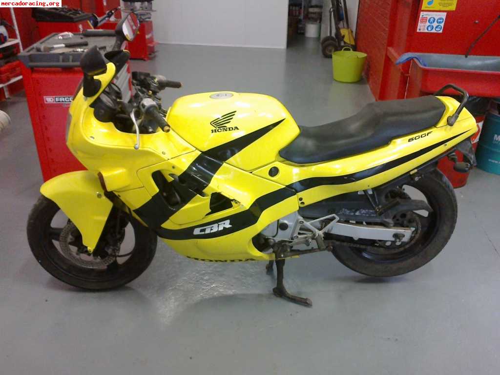 Vendo o cambio honda cbr 600 del 88