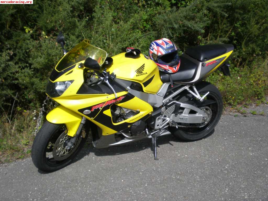 Honda cbr 929 пластик